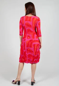 Three Quarter Sleeve Smash Dress in Pink Tuscon
