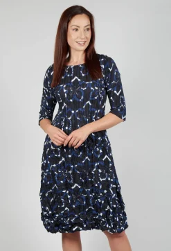 Three Quarter Sleeve Smash Dress in Black Dynasty