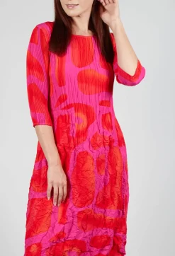 Three Quarter Sleeve Smash Dress in Pink Tuscon