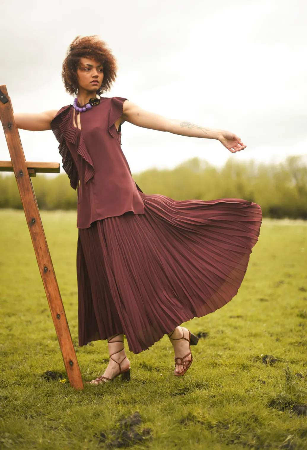 Top with Pleated Ruffles in Cocoa