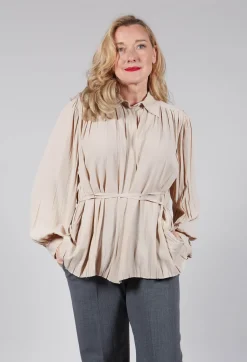 Torre Lightweight Pleated Shirt in Beige