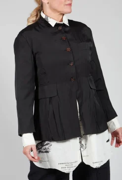 Treasury Pleat Jacket in Black