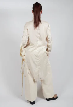 Treasury Tongue Shirt in Cream