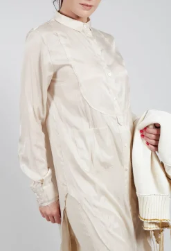 Treasury Tongue Shirt in Cream