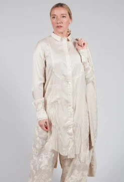 Treasury Tongue Shirt in Cream