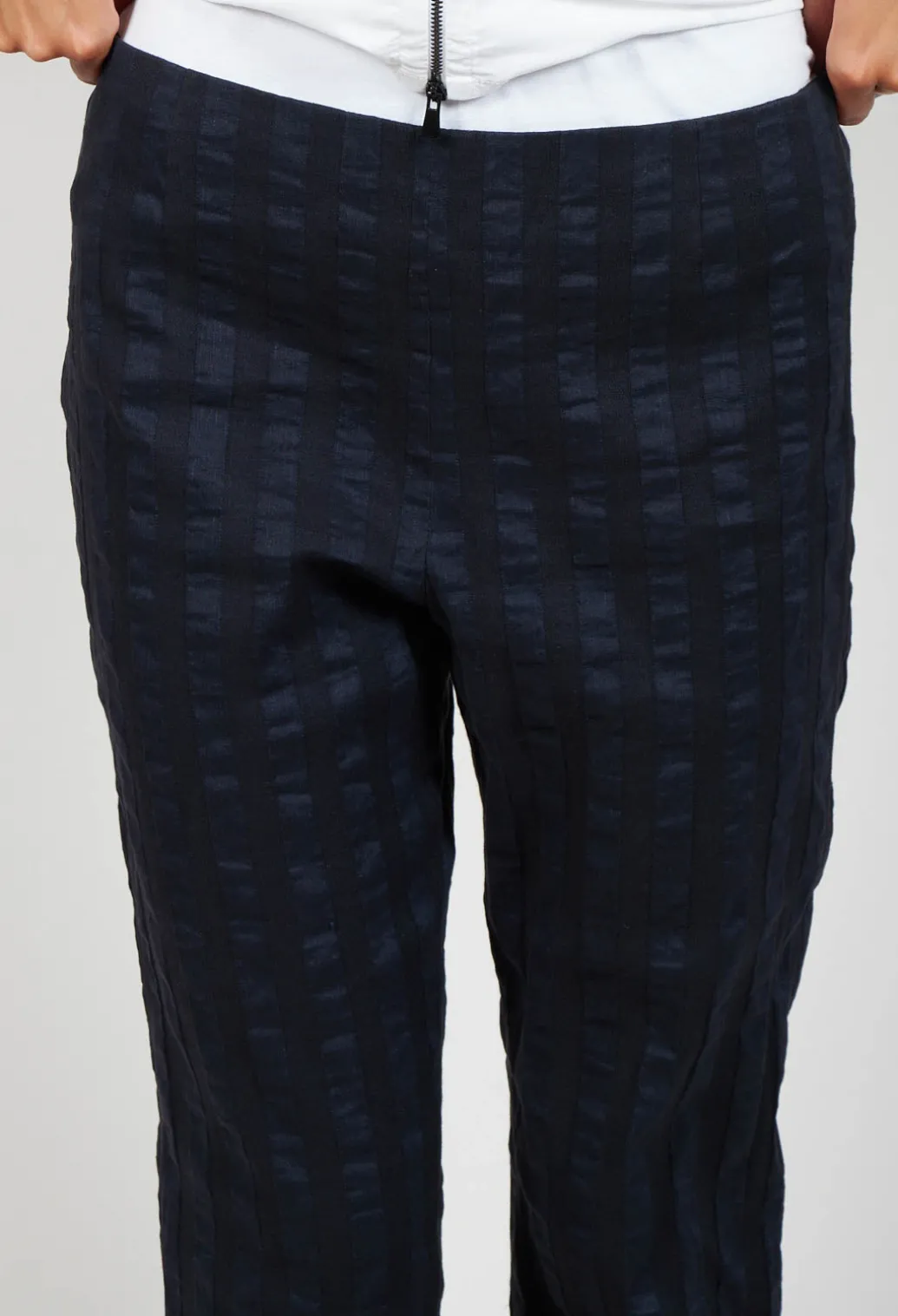 3/4 Trousers in Stripe / Navy