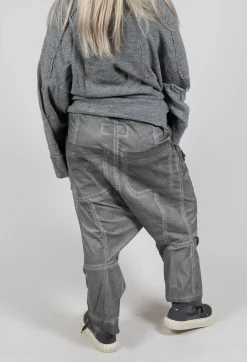 Trousers with Statement Pockets in Pencil Cloud