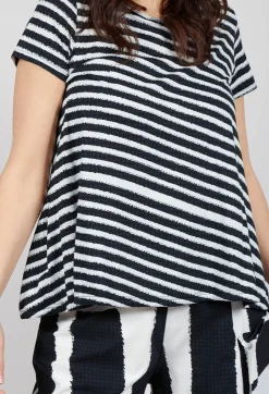 T-Shirt with Drawstring Hem in Black Print