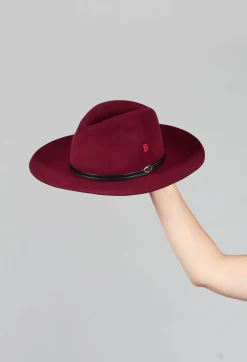 Tuileries Hat in Burgundy