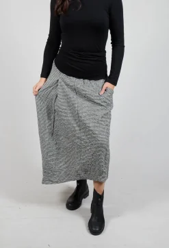 Tula Skirt in Nero