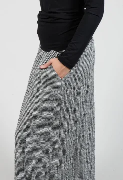 Tula Skirt in Nero