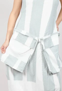 Tulip Dress with Feature Pockets in Grey Print