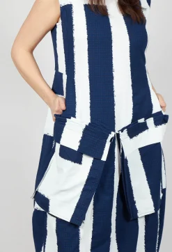 Tulip Dress with Feature Pockets in Navy Print