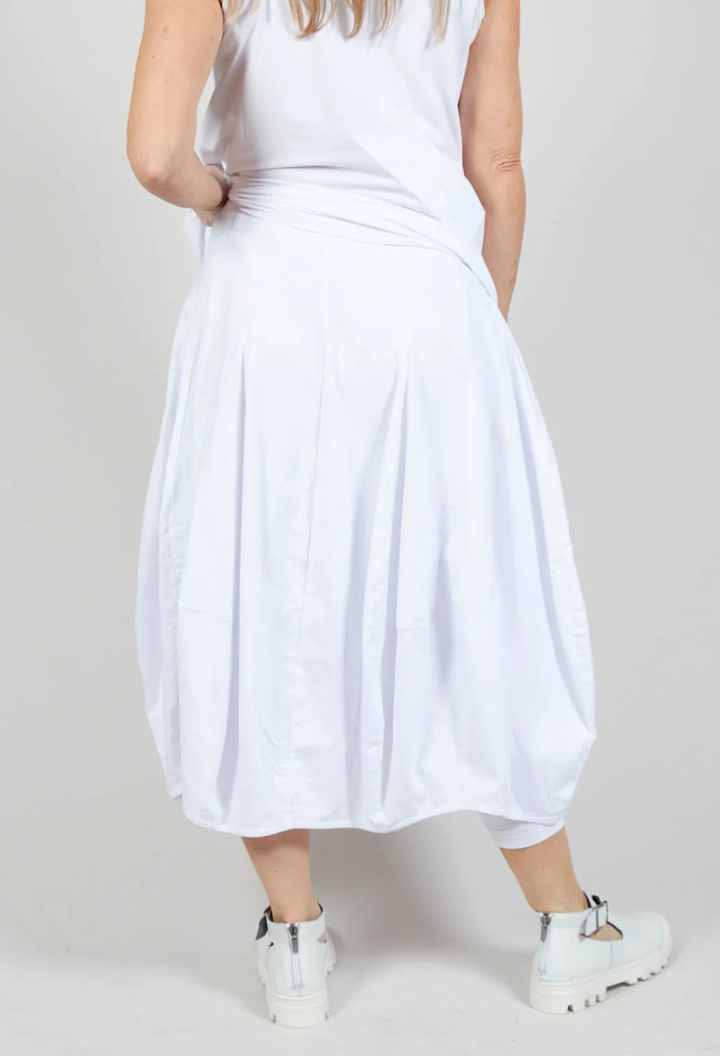 Tulip Hem Jersey Skirt in White
