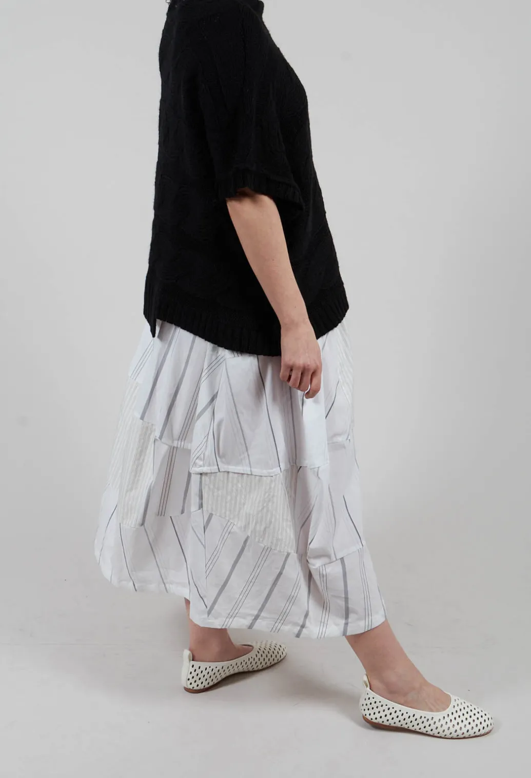 Tulip Hem Skirt in White Stripe