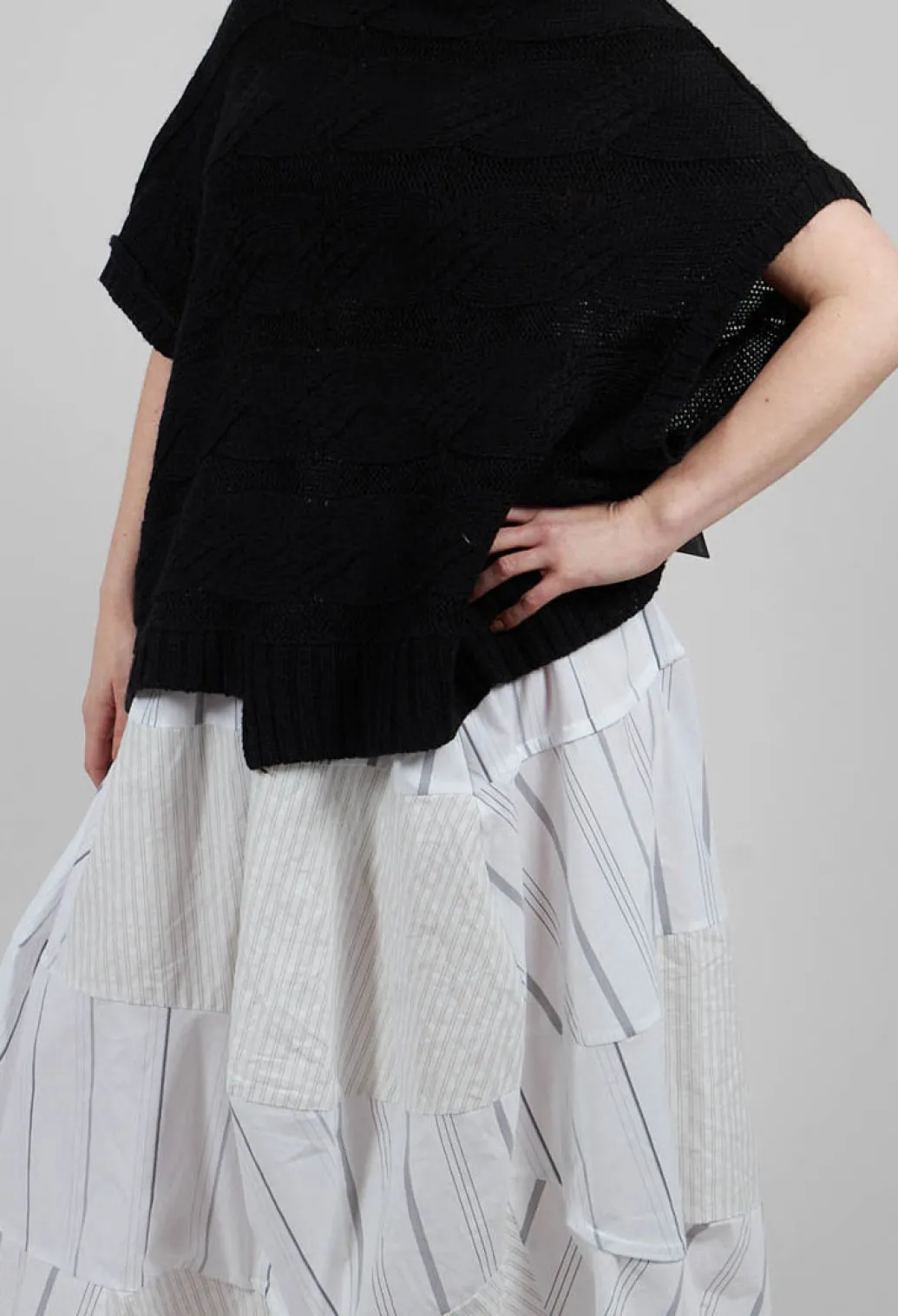 Tulip Hem Skirt in White Stripe