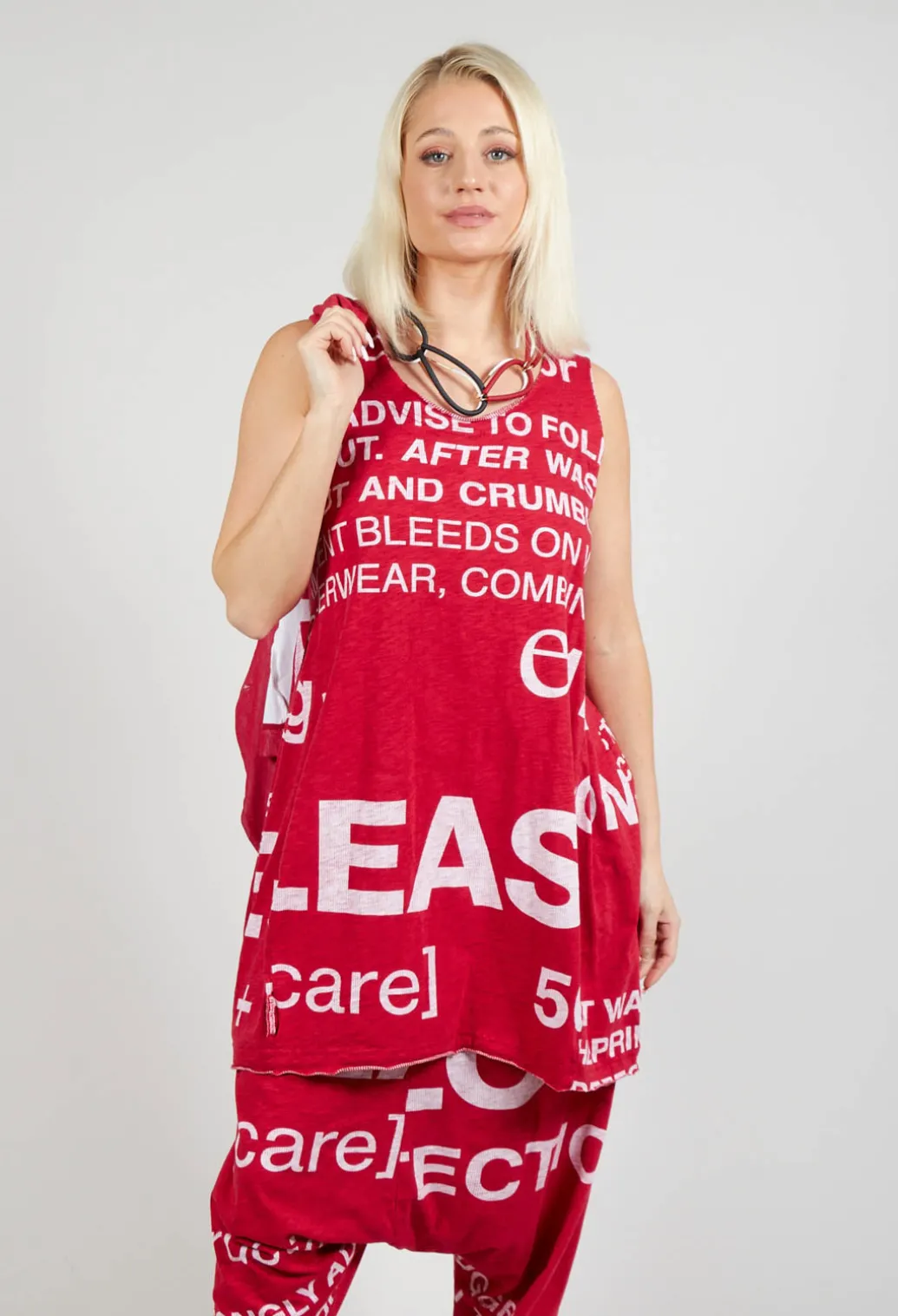 Tulip Hem Vest Top in Chili Print