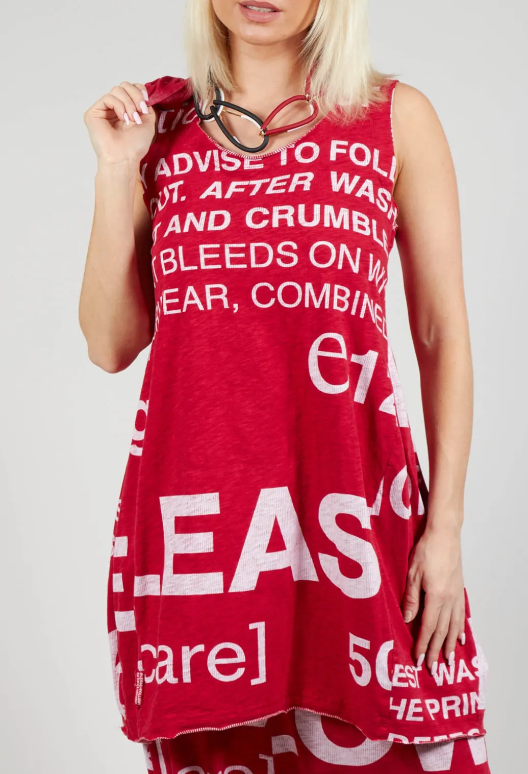 Tulip Hem Vest Top in Chili Print