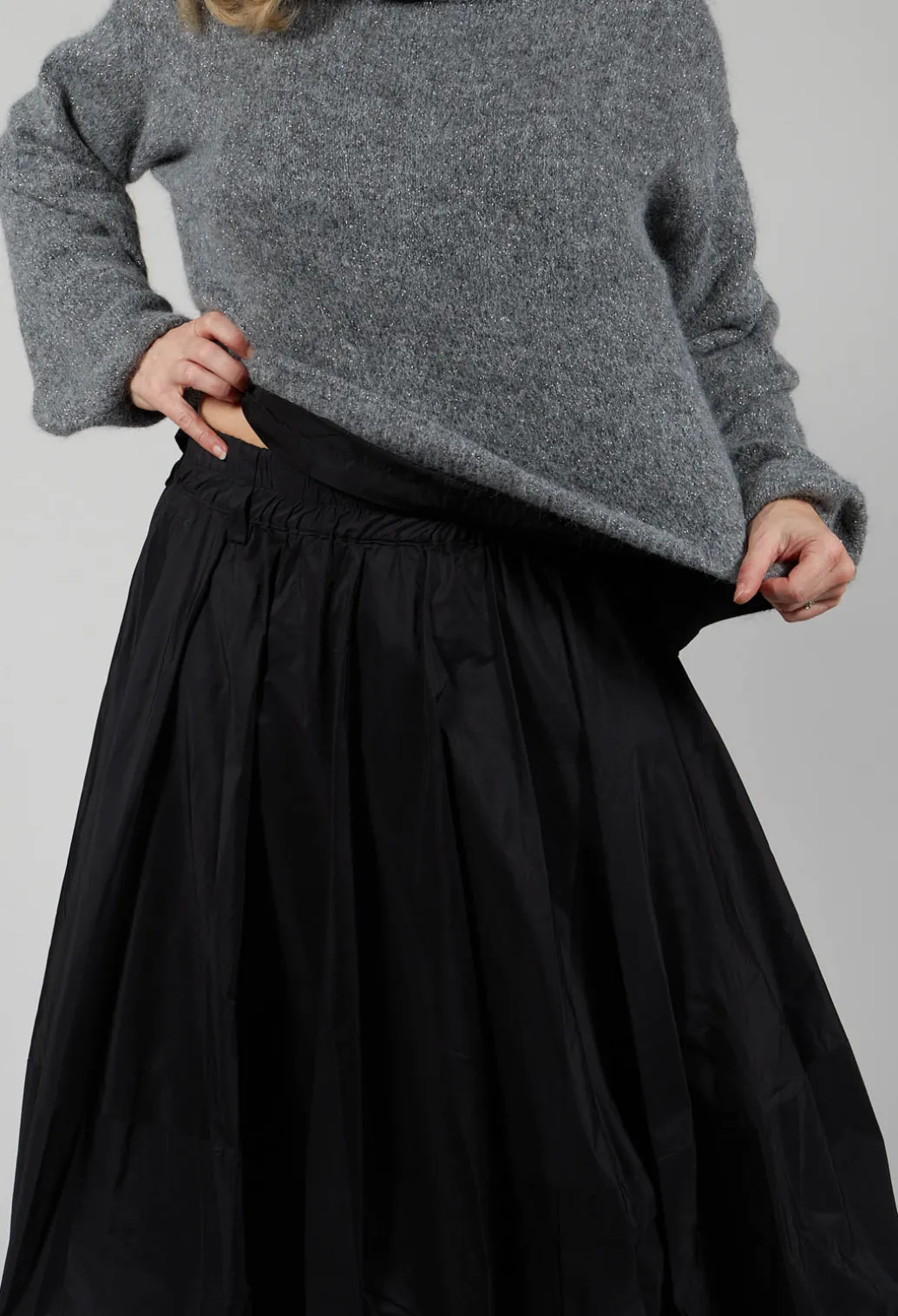 Tulip Shaped Skirt in Black