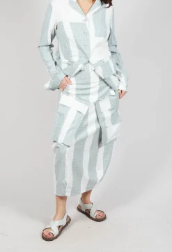 Tulip Skirt with Feature Pockets in Grey Print