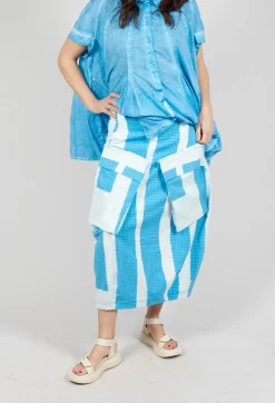 Tulip Skirt with Feature Pockets in Malibu Print