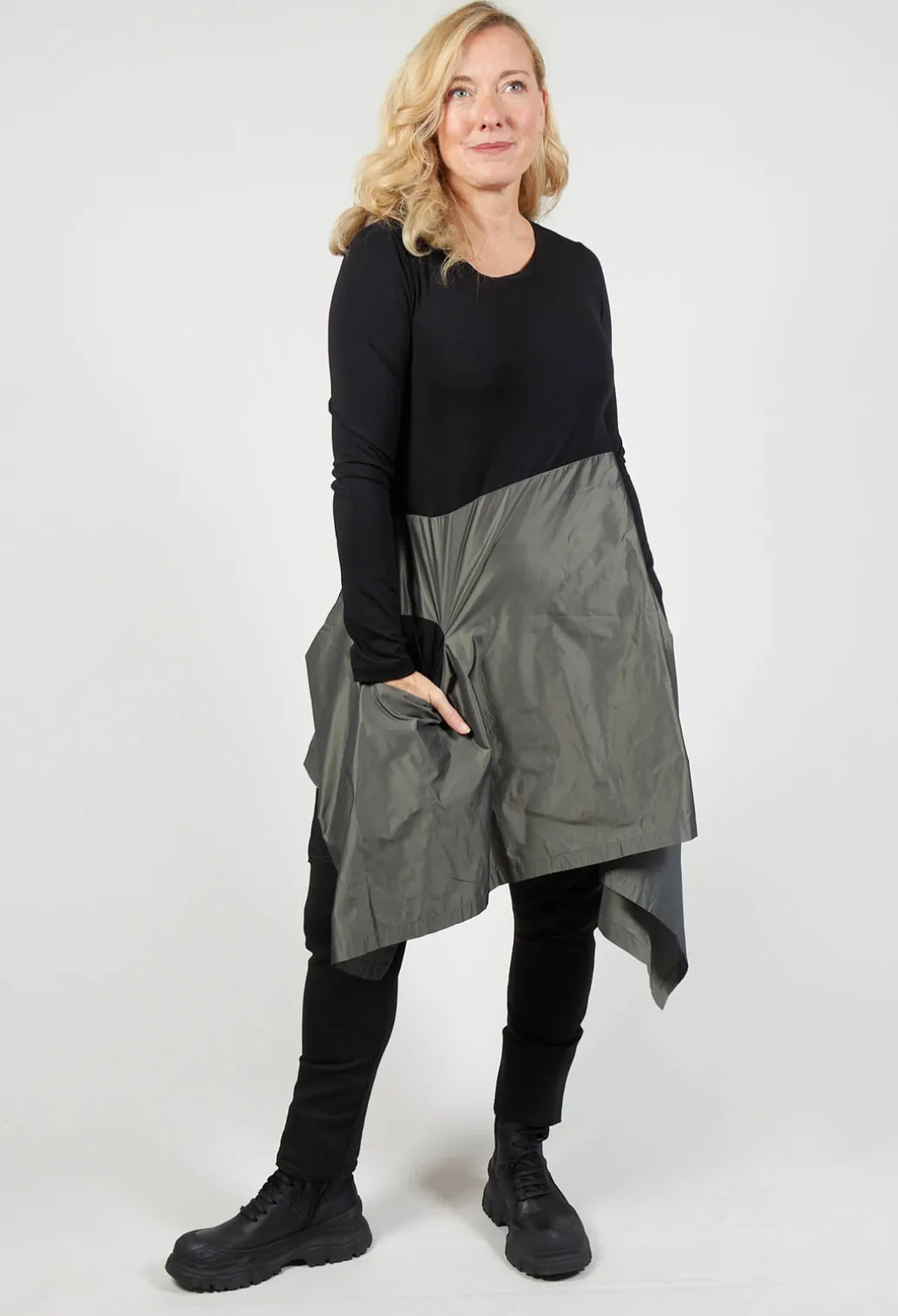 Tunic Bise In Black Olive Green