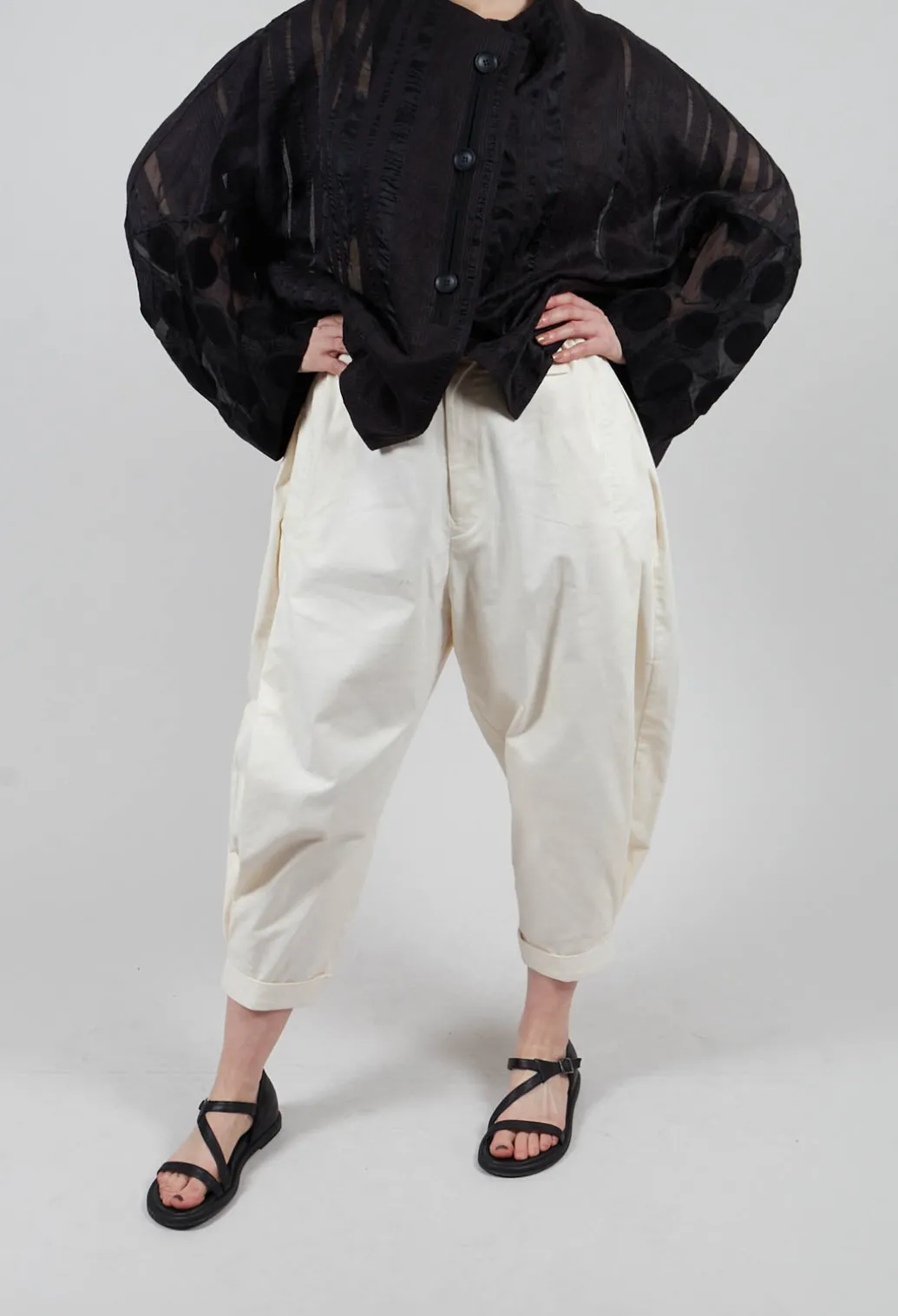 Turn Up Trouser in Cream