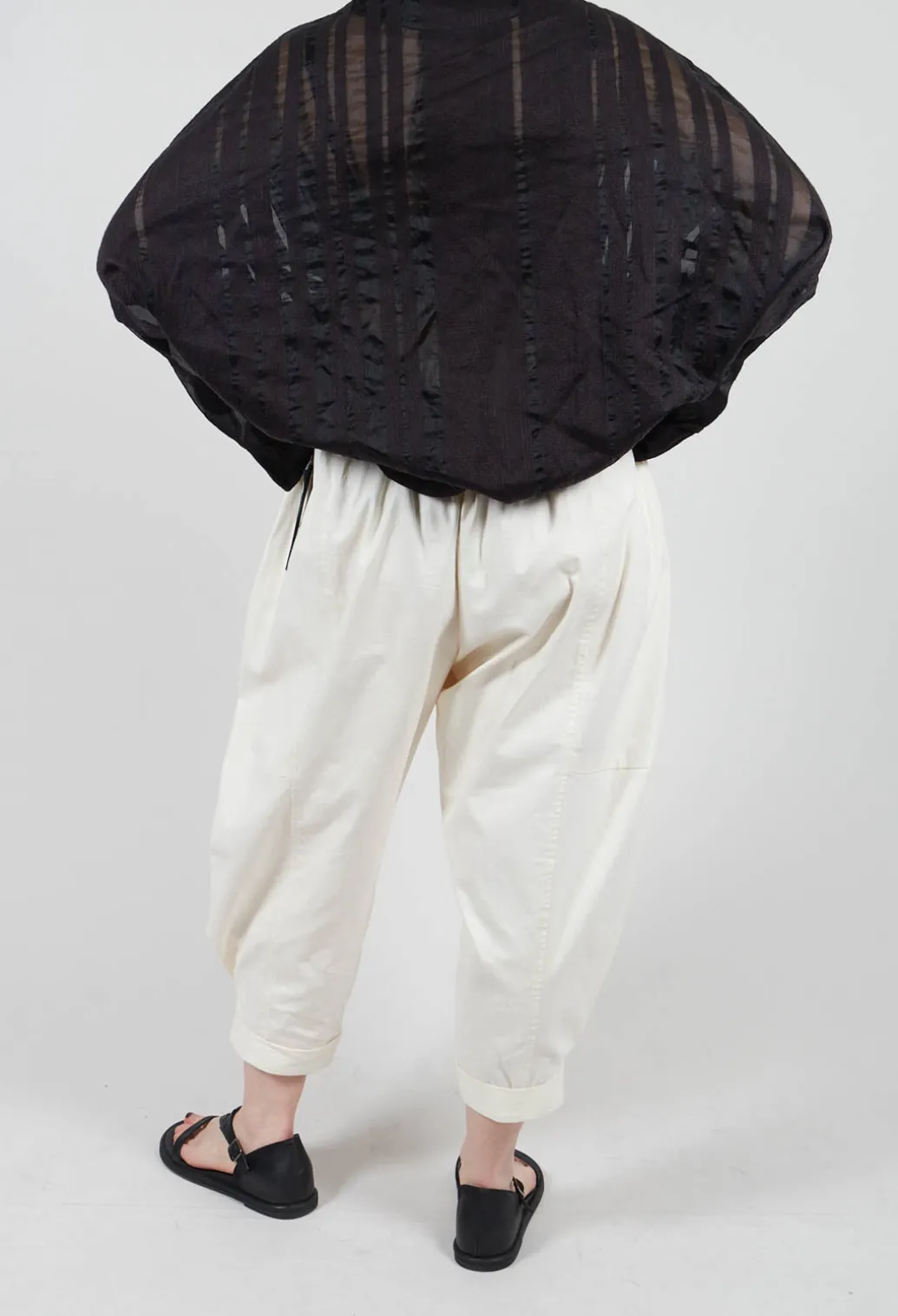 Turn Up Trouser in Cream