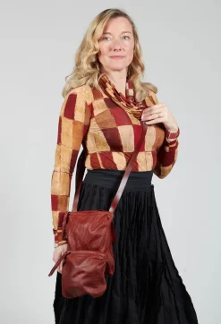 Twin Pocket Bag in Waxy Cinnamon