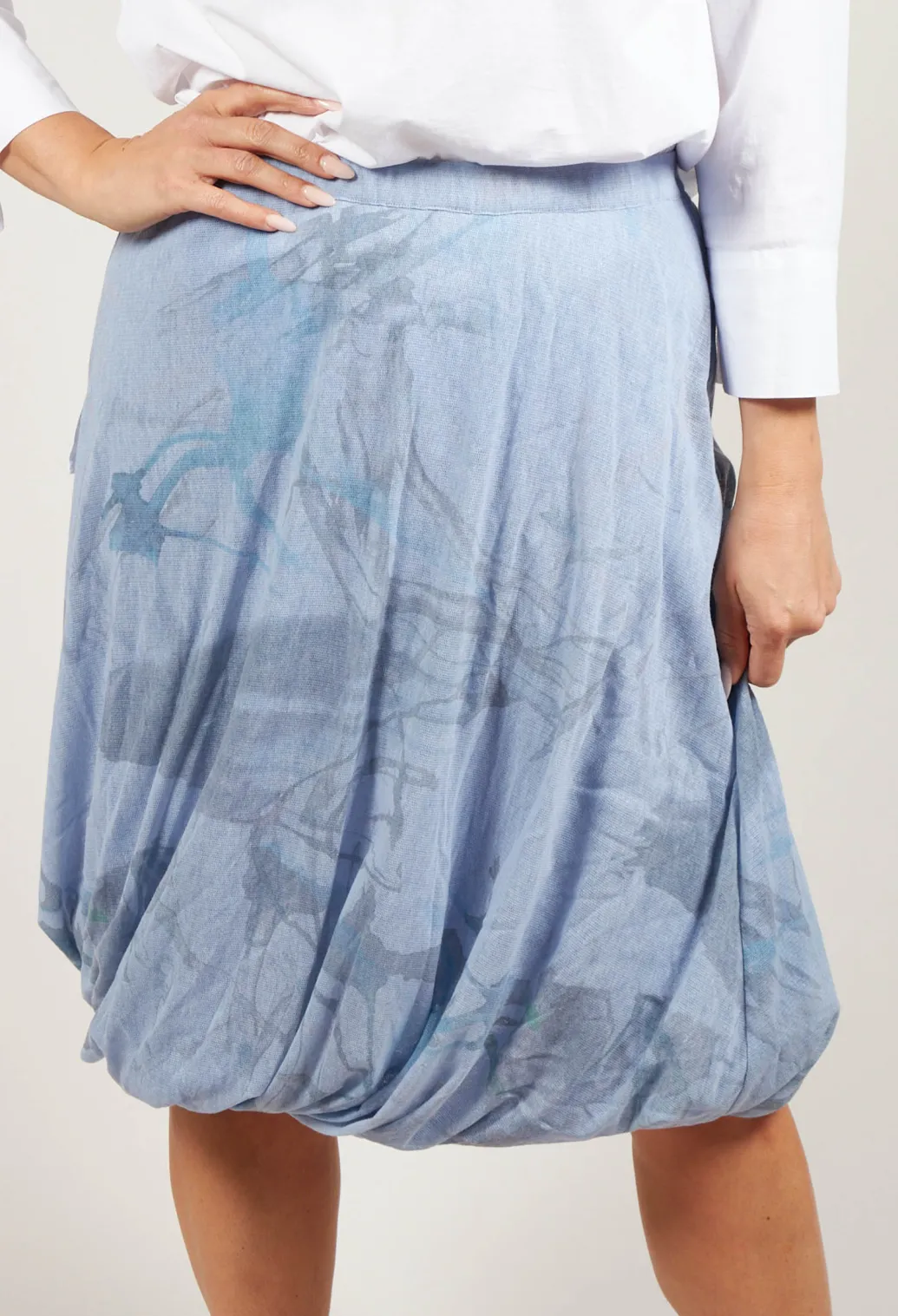 Twist Hem Skirt in Blue Print