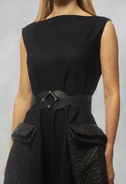 Twisted Belt in Intrigue
