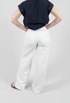 Vallsaff Trousers in White