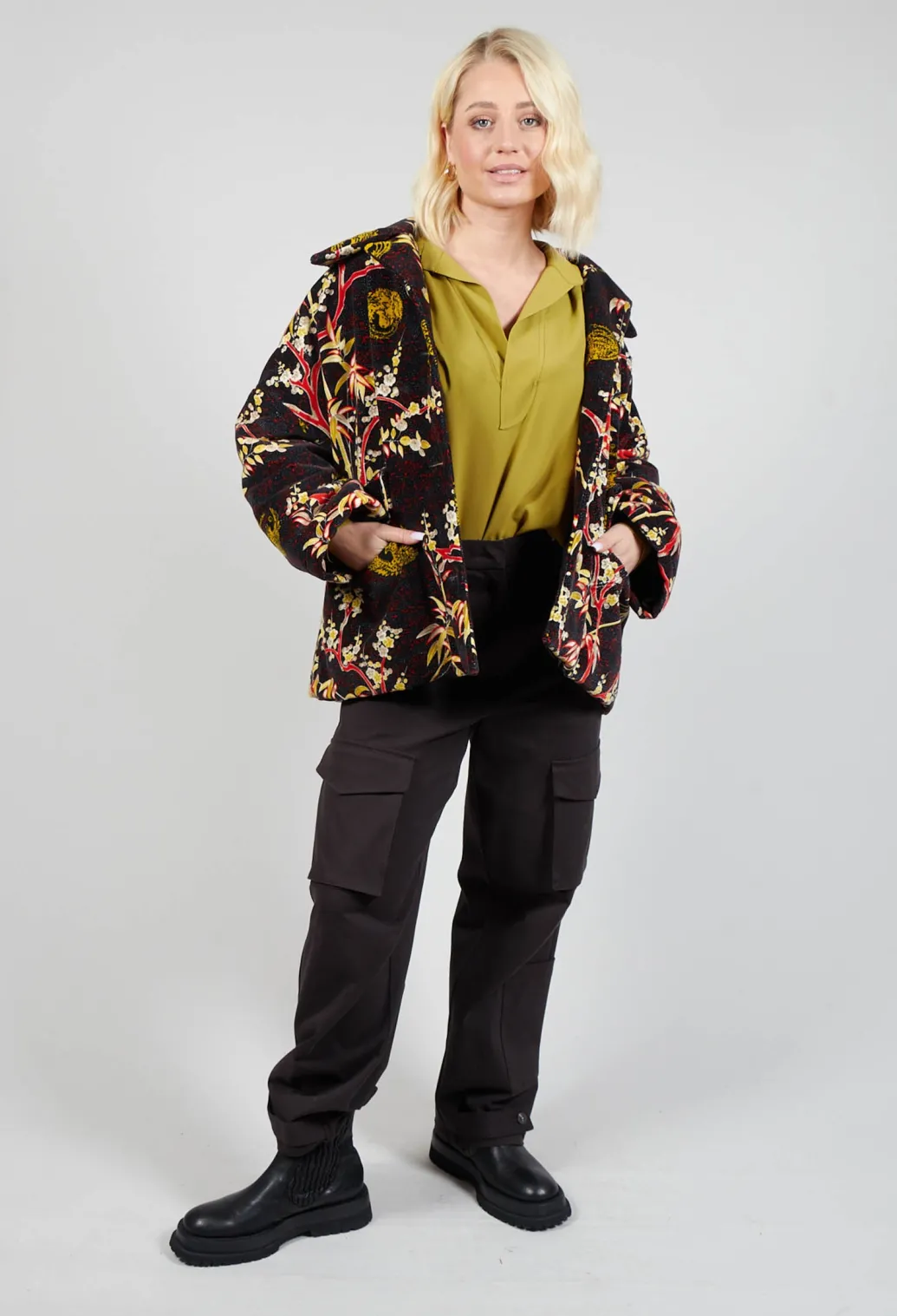 Velvet Short Coat in Black Print