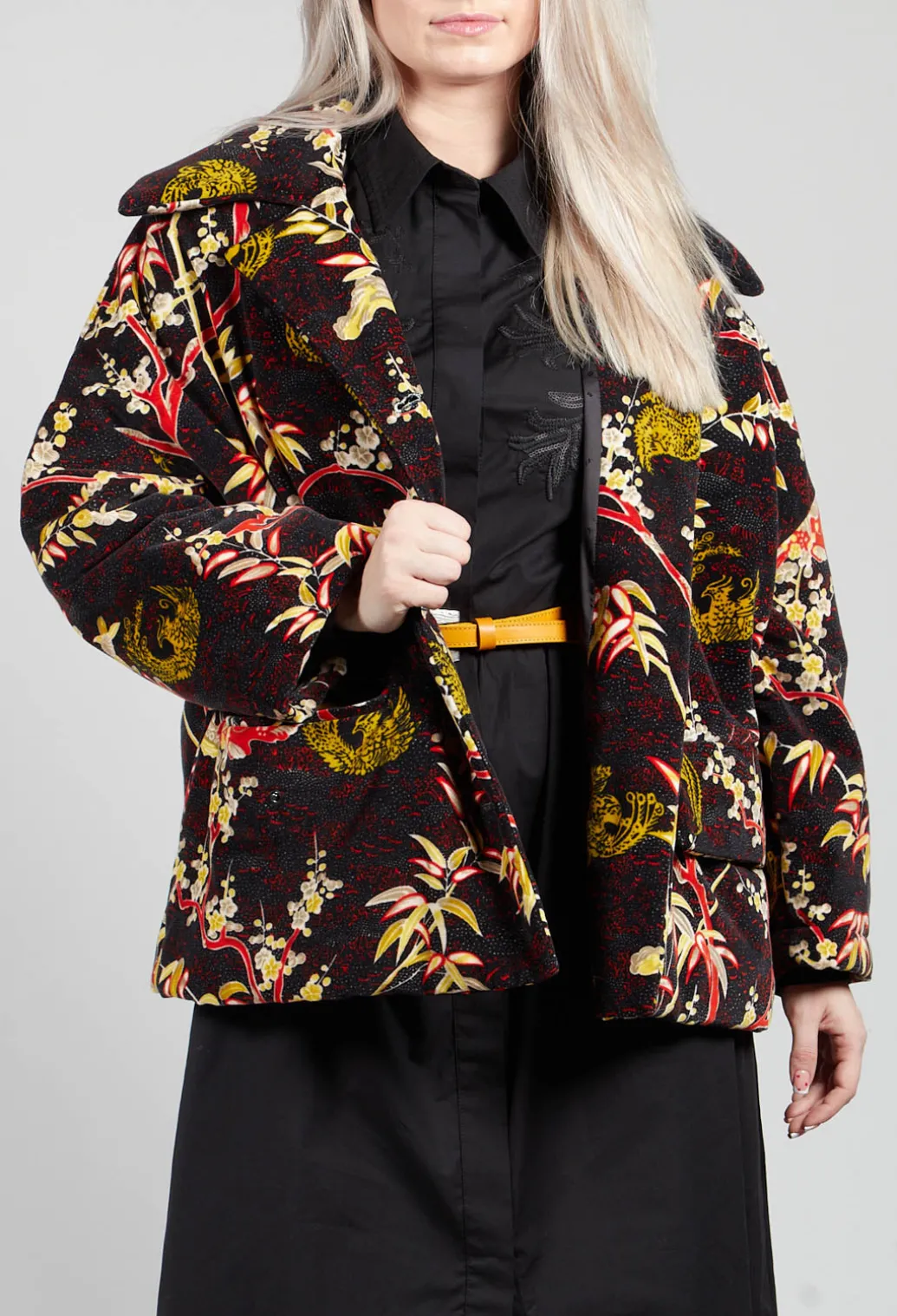 Velvet Short Coat in Black Print