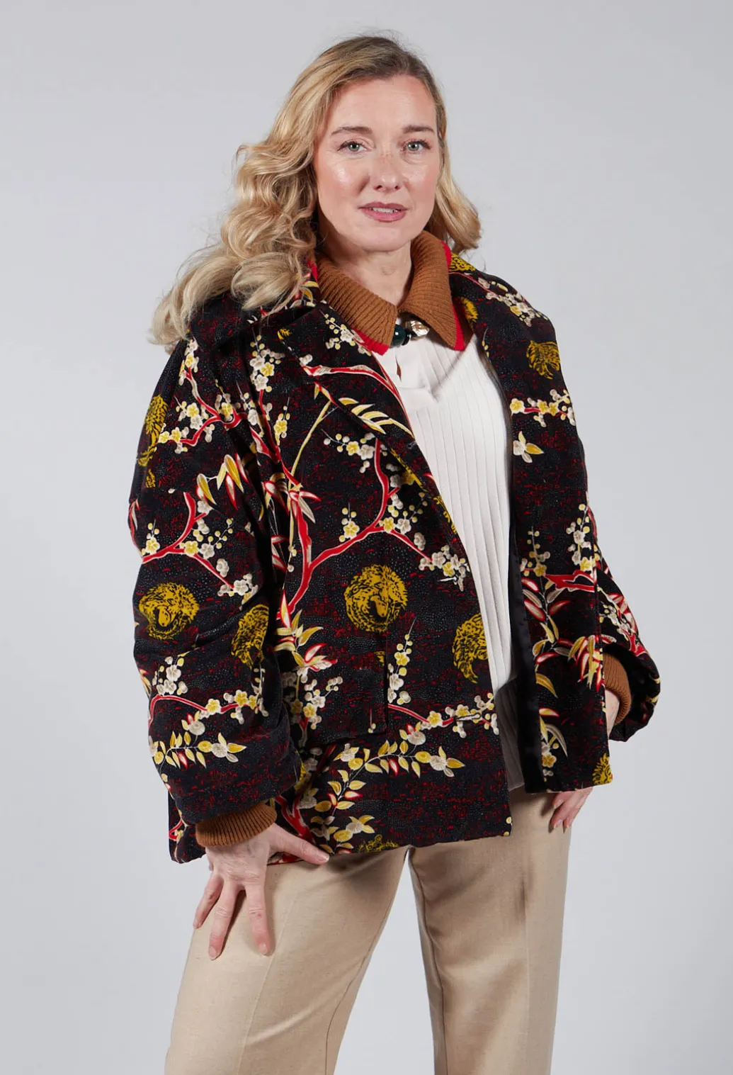 Velvet Short Coat in Black Print