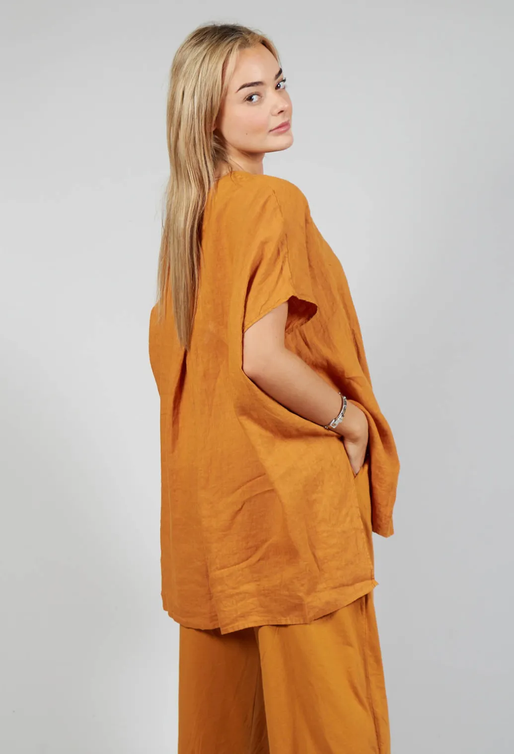 Venere Shirt In Ambra