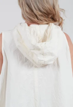 Verodense Sleeveless Jacket in Schnee