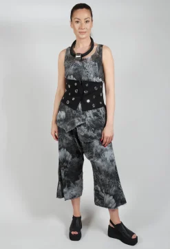 Vest Top with Raw Edges in Steppe Black