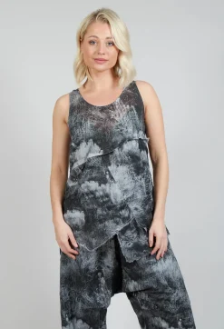 Vest Top with Raw Edges in Steppe Black