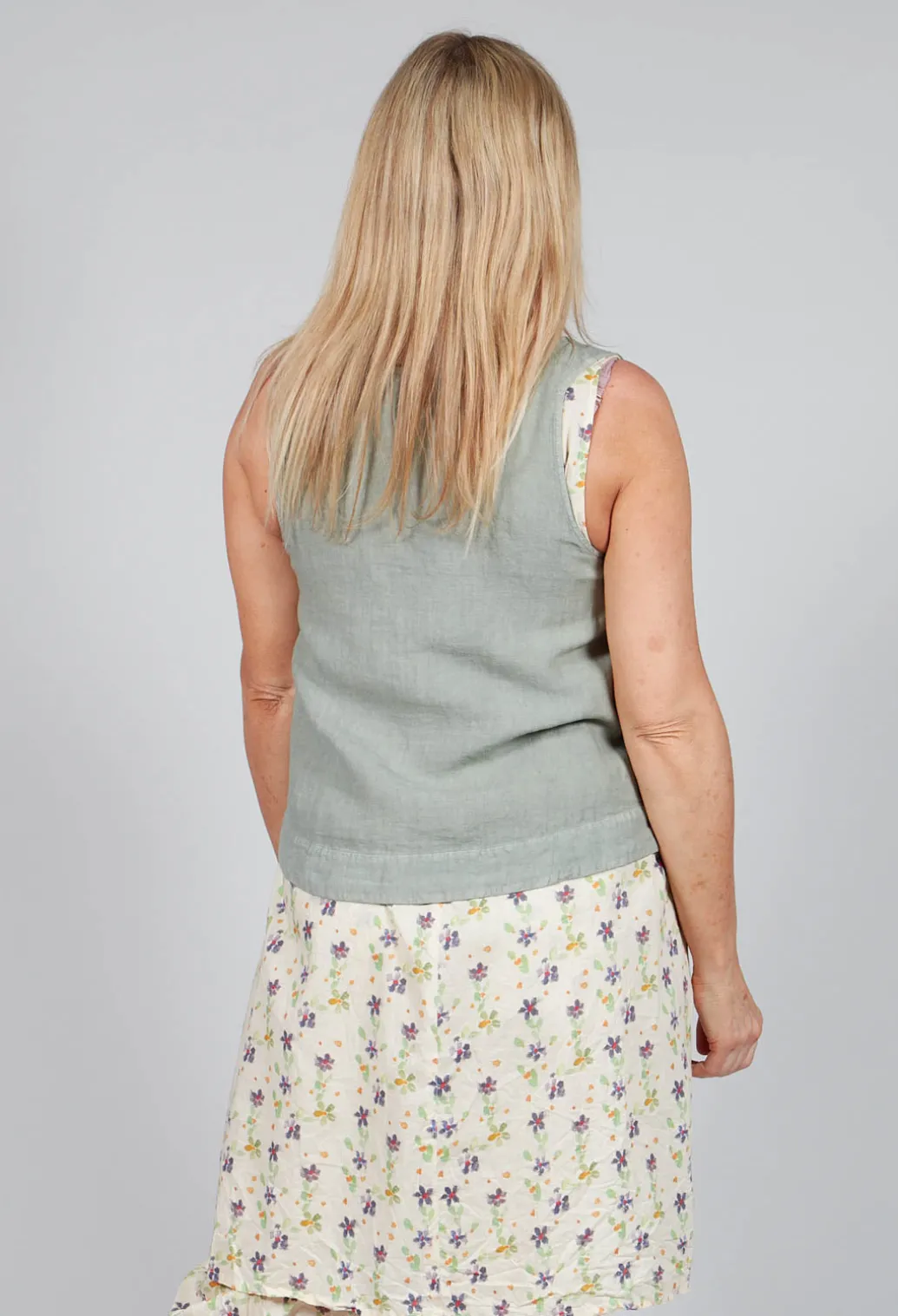 Vest Yune in Eucalyptus