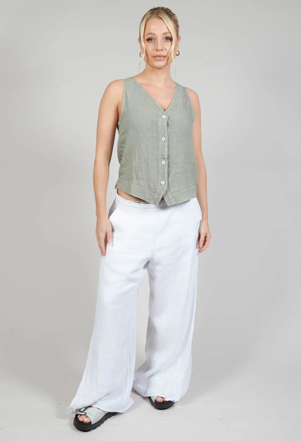 Vest Yune in Eucalyptus
