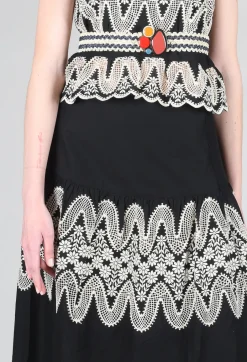 Villeneuve Skirt in Noir