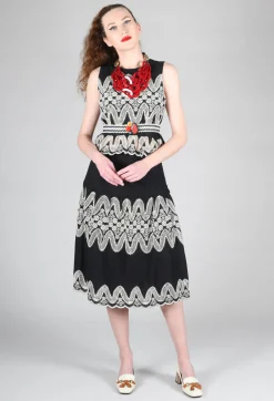 Villeneuve Skirt in Noir