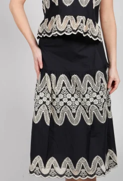 Villeneuve Skirt in Noir