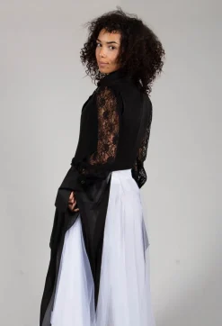 Vintage Lace Crop Shirt