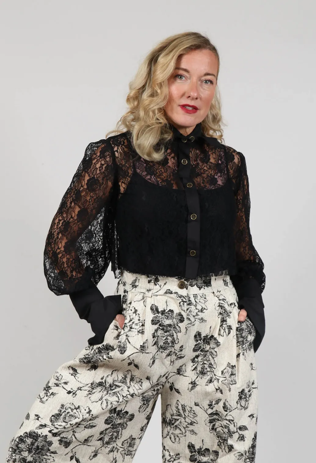 Vintage Lace Crop Shirt