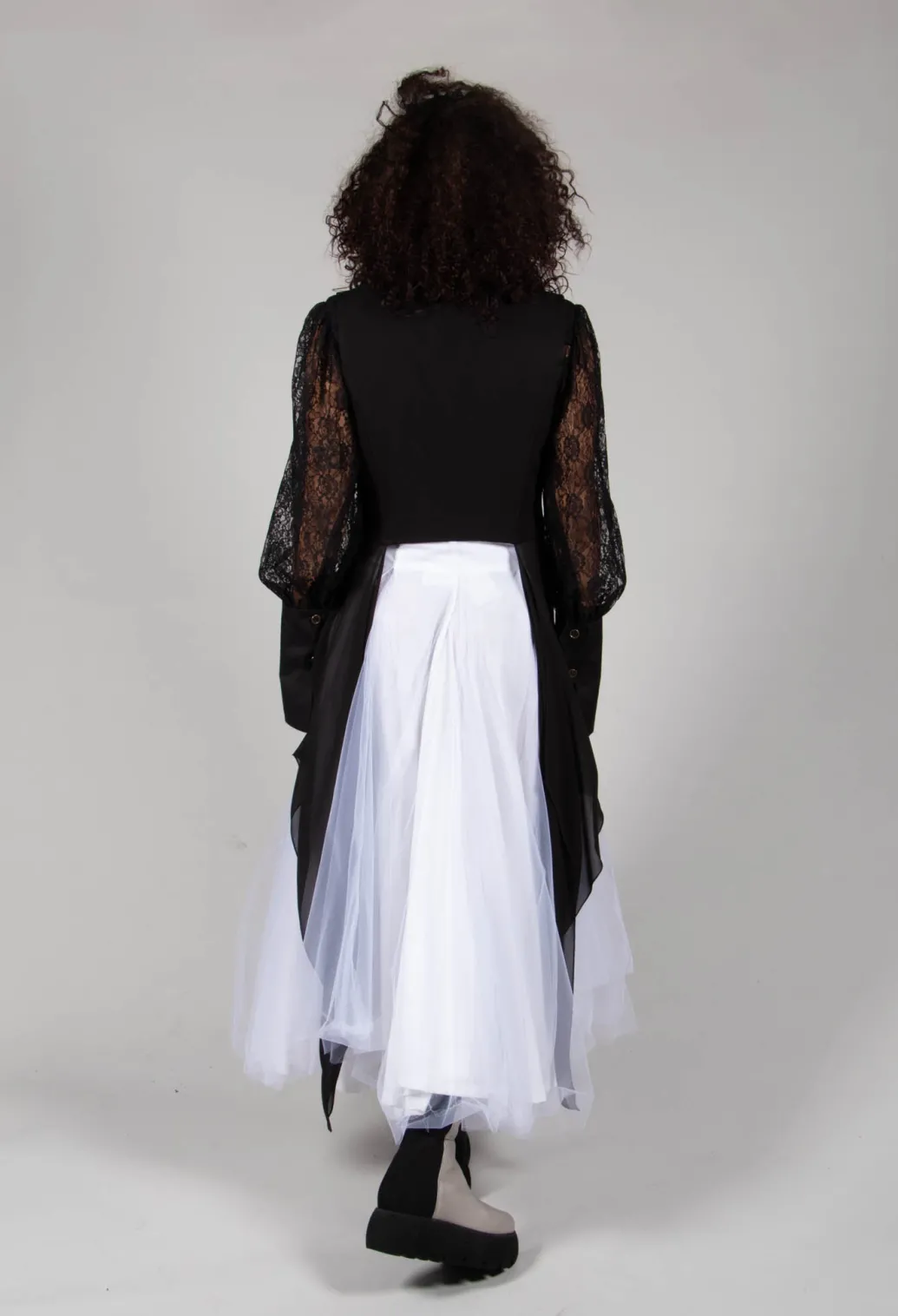 Vintage Lace Crop Shirt