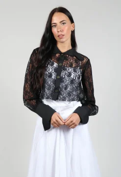 Vintage Lace Crop Shirt