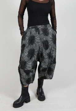 Voca Trousers in Black and White