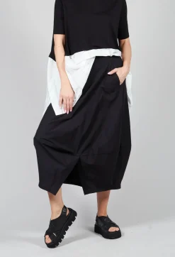VRTI2 Skirt in Black